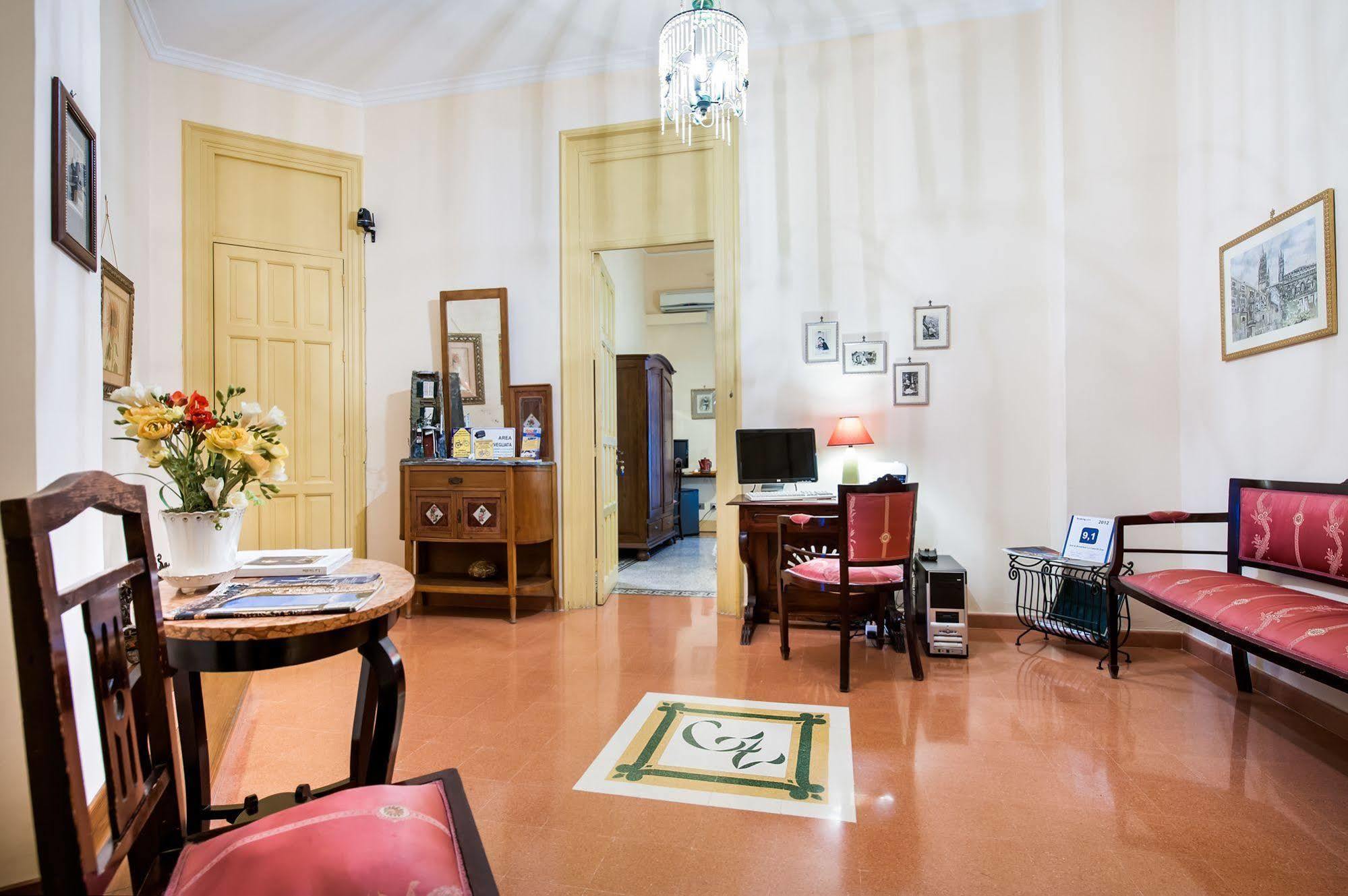 La Casa Di Zoe - Locazioni Turistiche Acomodação com café da manhã Palermo Exterior foto